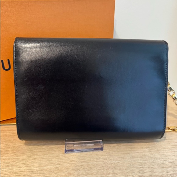 Louis Vuitton black Vivienne shoulder bag - Picture 9 of 10